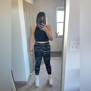 Victoria’s Secret Pink Active High Waisted Leggings